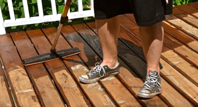 Deck Staining And Sealing